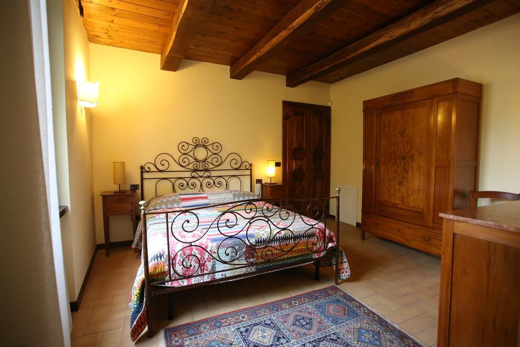 Residenza Isabella Guest House Spello Room photo