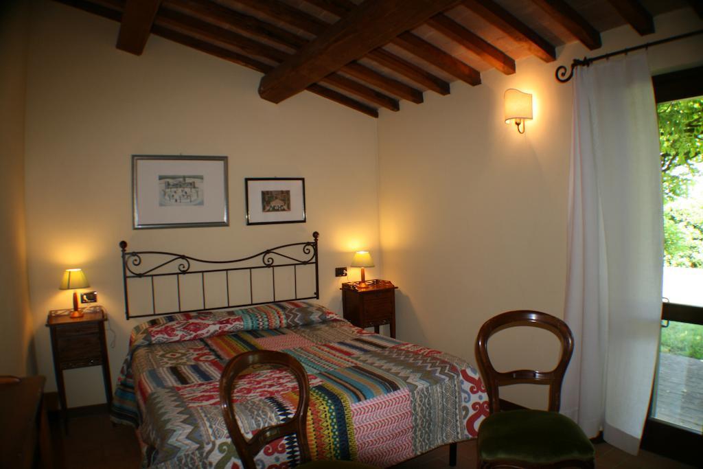 Residenza Isabella Guest House Spello Room photo