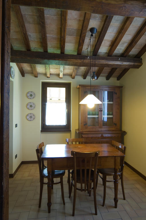 Residenza Isabella Guest House Spello Room photo